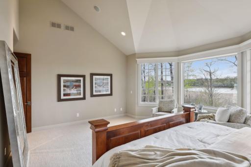 29 Pine Road, Saint Paul, MN 55127