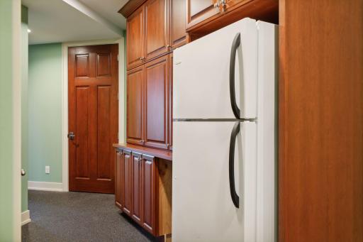 29 Pine Road, Saint Paul, MN 55127