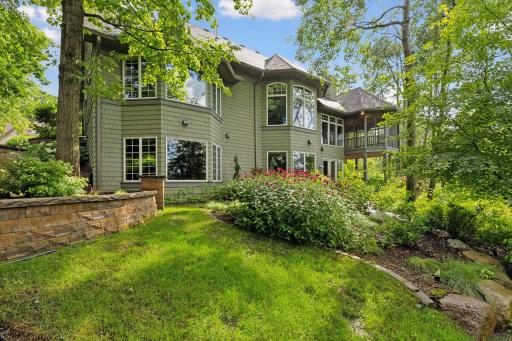 29 Pine Road, Saint Paul, MN 55127