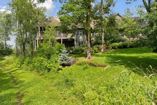 29 Pine Road, Saint Paul, MN 55127