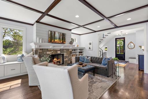 1571 Finch Lane, Mound, MN 55364