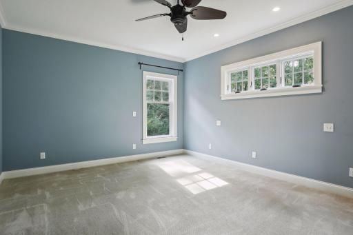 1050 East Avenue, Mahtomedi, MN 55115