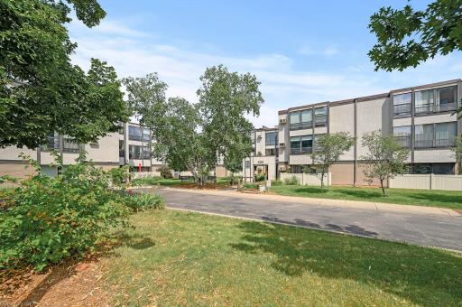 4530 Park Commons Drive, 315, Minneapolis, MN 55416