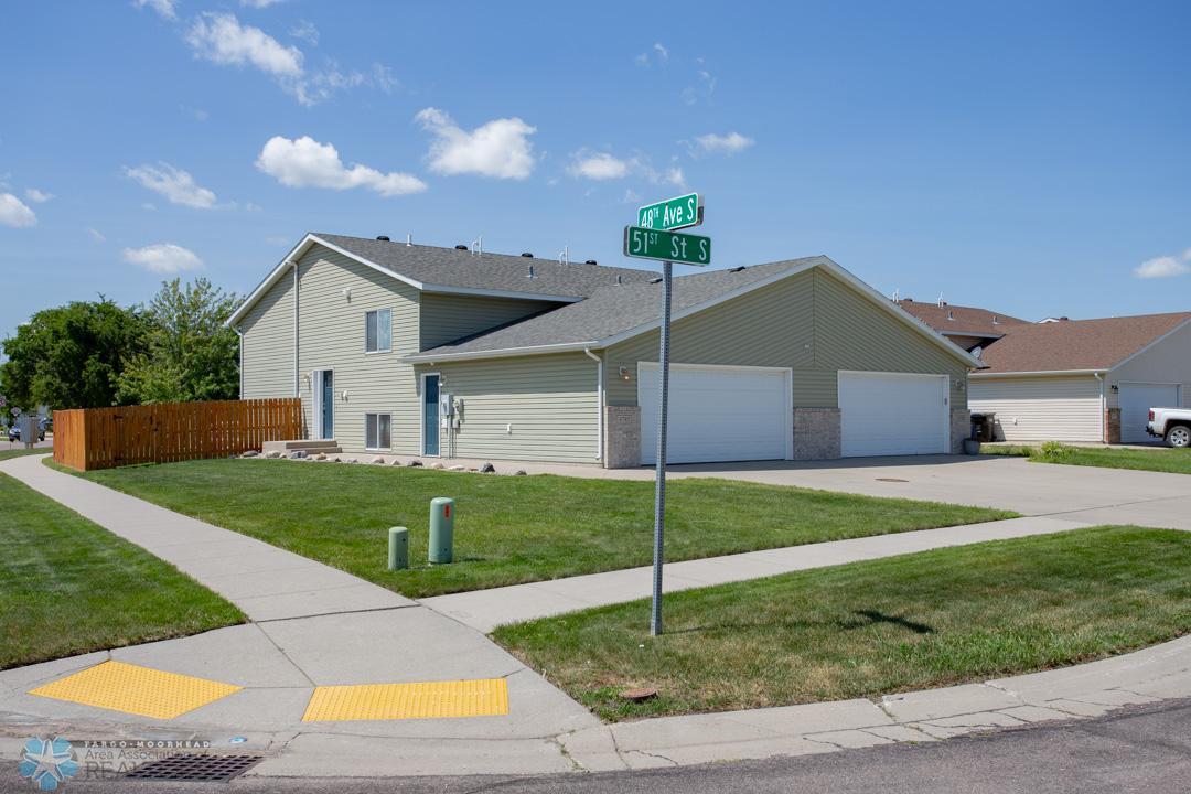 Nice Corner Lot