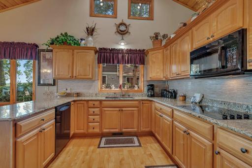 13948 Indian Beach Road, Spicer, MN 56288