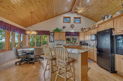 13948 Indian Beach Road, Spicer, MN 56288