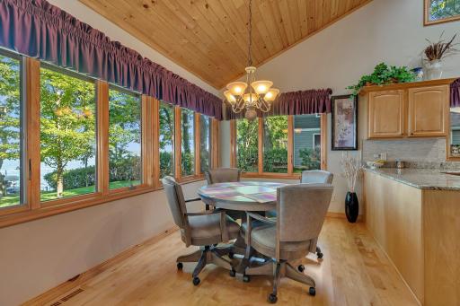 13948 Indian Beach Road, Spicer, MN 56288