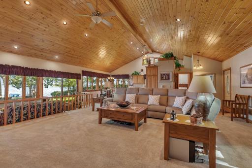 13948 Indian Beach Road, Spicer, MN 56288