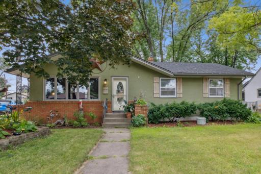 121 Poplar Street W, South Saint Paul, MN 55075