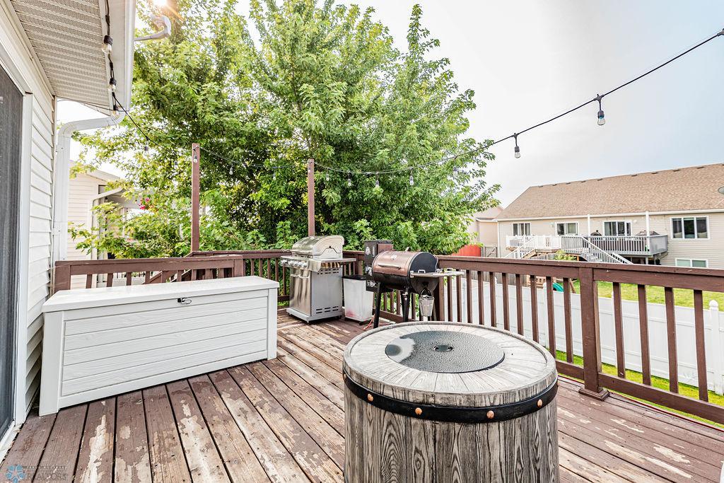 Wood Deck off Living Room