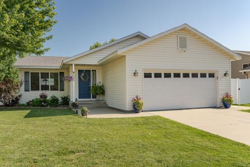 609 3rd Street NE, Byron, MN 55920