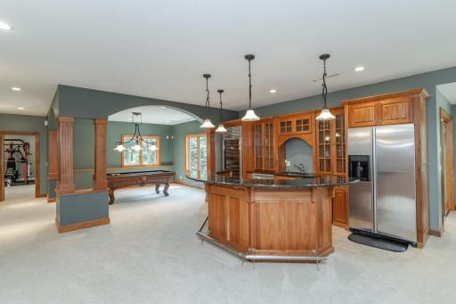 1120 Chippewa Drive NW, Rochester, MN 55901