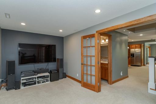 1120 Chippewa Drive NW, Rochester, MN 55901
