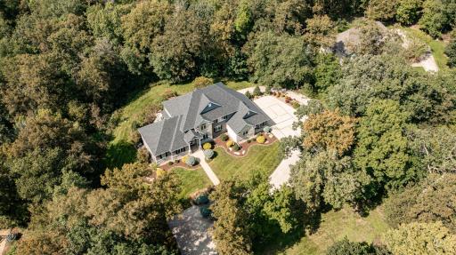 1120 Chippewa Drive NW, Rochester, MN 55901
