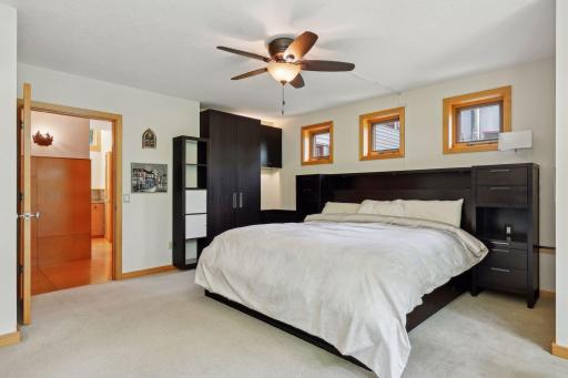 1124 Underhill Circle, Wayzata, MN 55391
