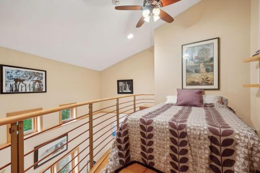 1124 Underhill Circle, Wayzata, MN 55391