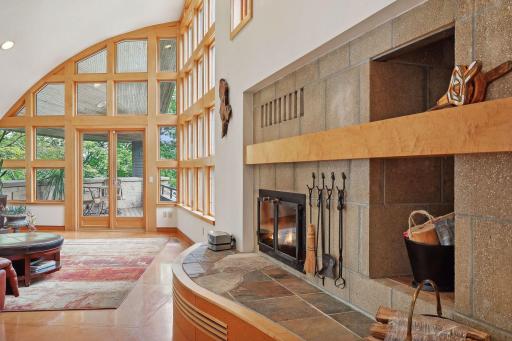 1124 Underhill Circle, Wayzata, MN 55391