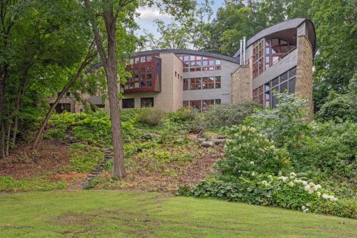 1124 Underhill Circle, Wayzata, MN 55391