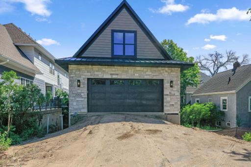 3061 Lake Shore Boulevard, Wayzata, MN 55391