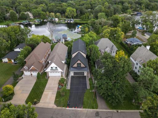 3061 Lake Shore Boulevard, Wayzata, MN 55391