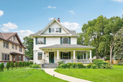 1617 Summit Avenue, Saint Paul, MN 55105