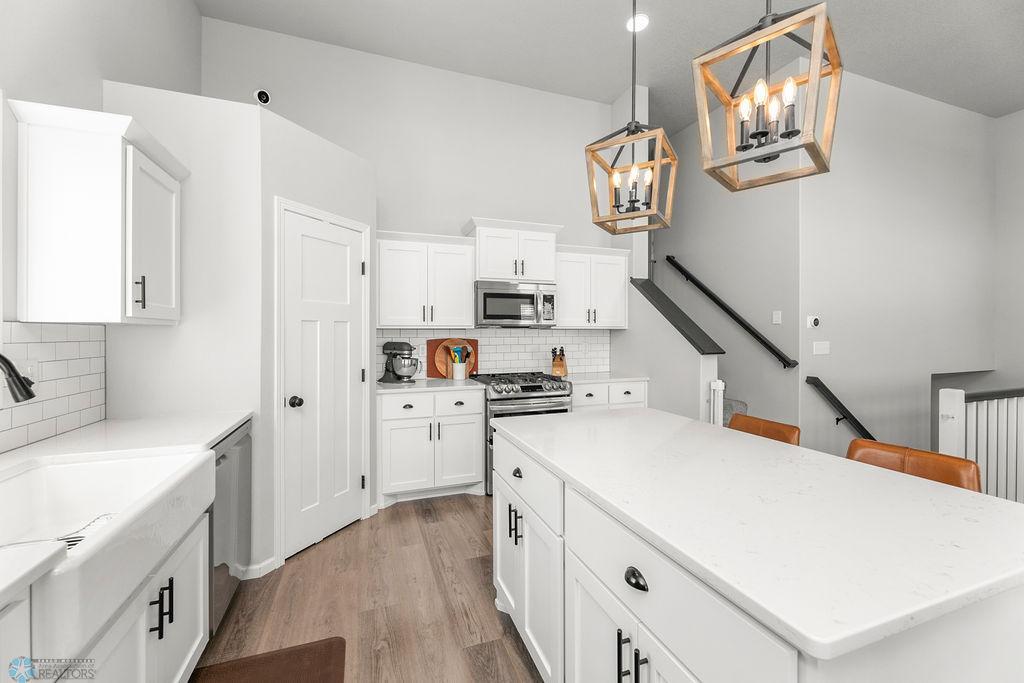 Quartz countertops
