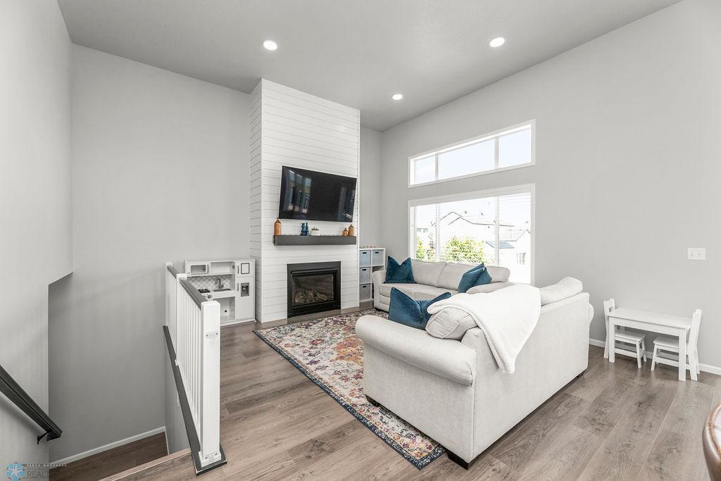 Living room + gas fireplace