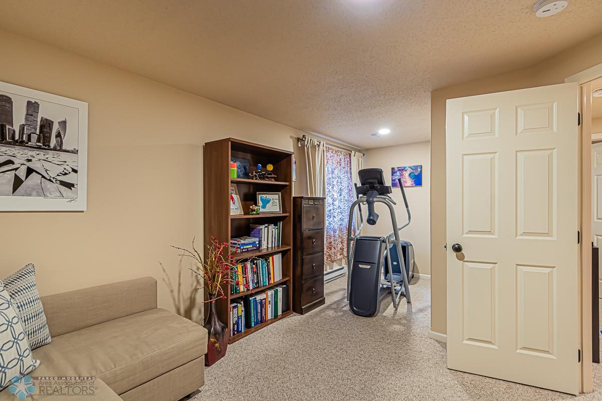 Basement bedroom #2 2