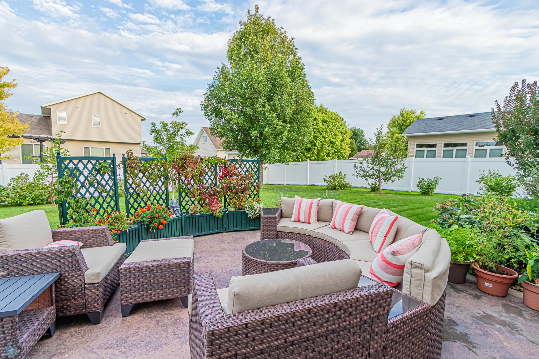 Back patio 3