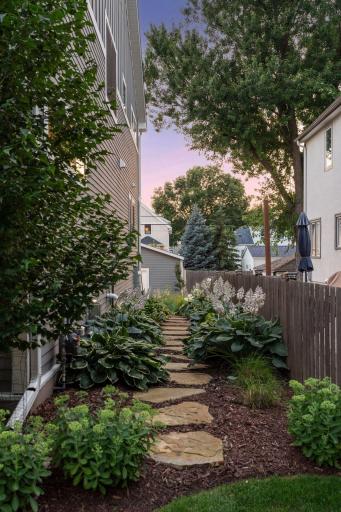 5050 Zenith Avenue S, Minneapolis, MN 55410