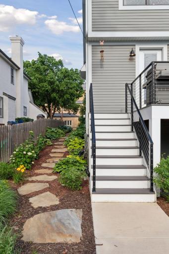5050 Zenith Avenue S, Minneapolis, MN 55410