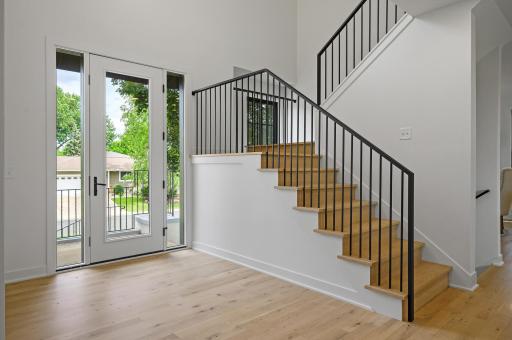 7020 W Shore Drive, Minneapolis, MN 55435