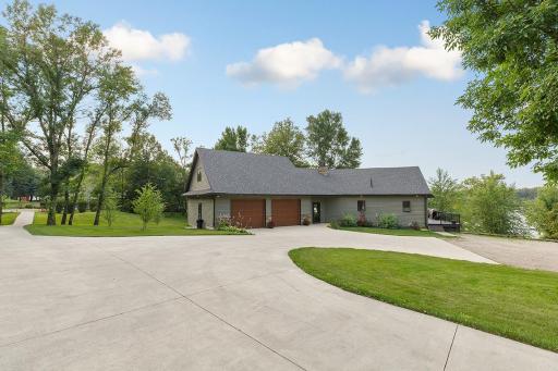 23619 180th Street, New Richland, MN 56072