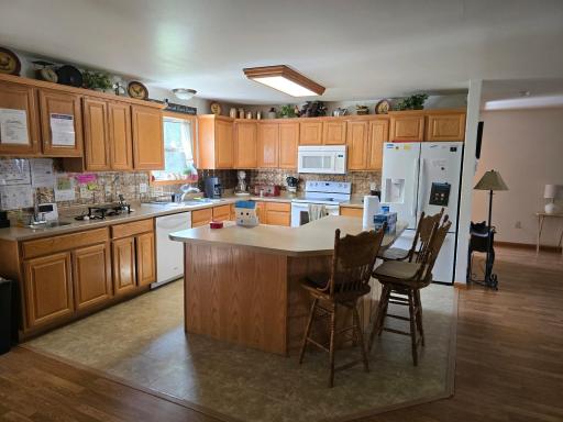 821 7th Avenue SW, Perham, MN 56573