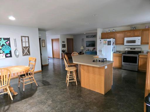 821 7th Avenue SW, Perham, MN 56573