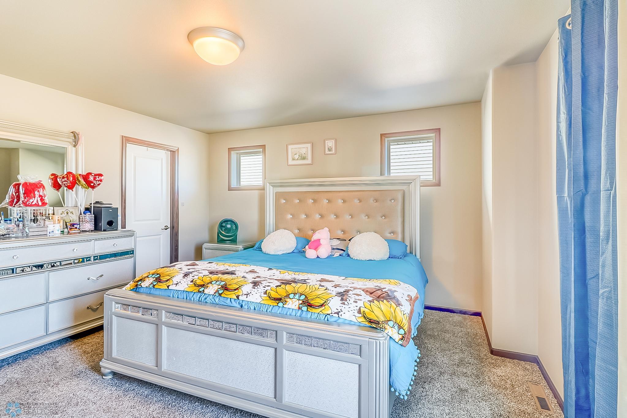 Primary Bedroom1_1.jpg