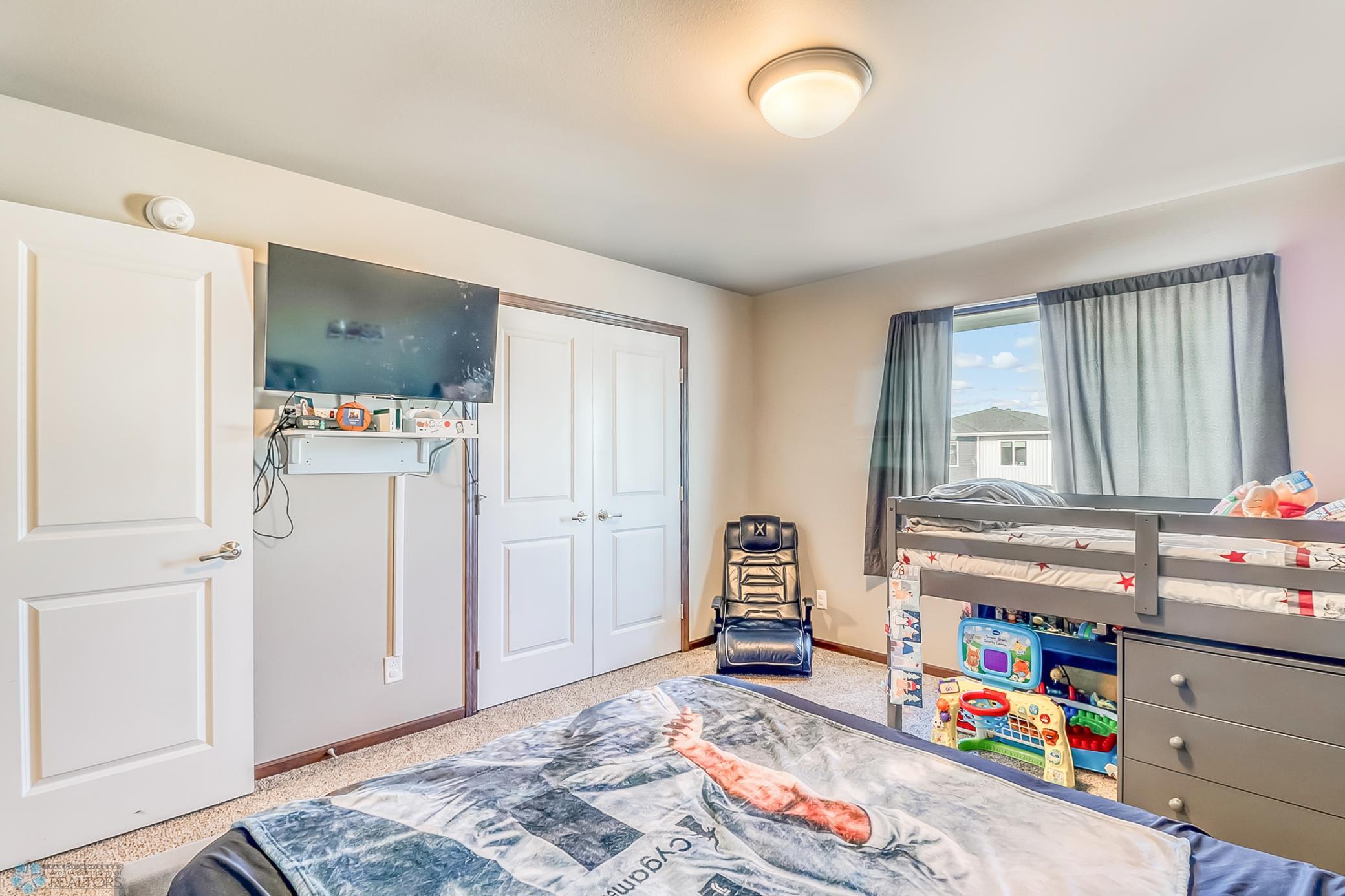 Upstairs Bedroom1_2.jpg