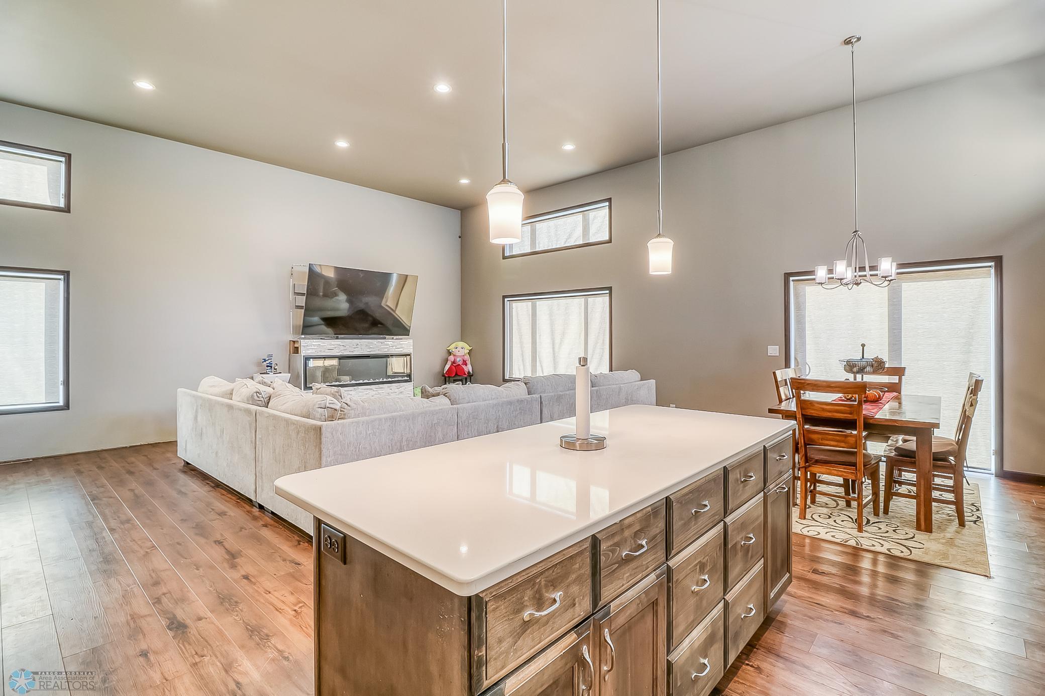 Kitchen1_4.jpg