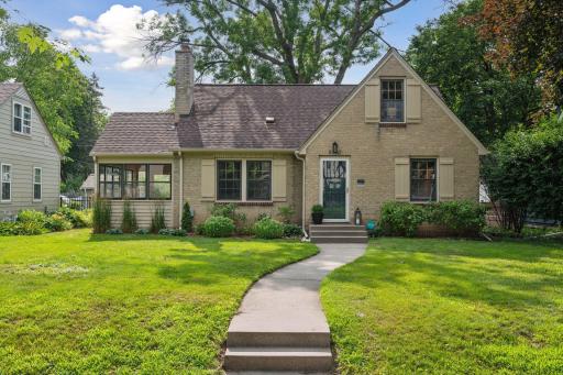 5740 10th Avenue S, Minneapolis, MN 55417