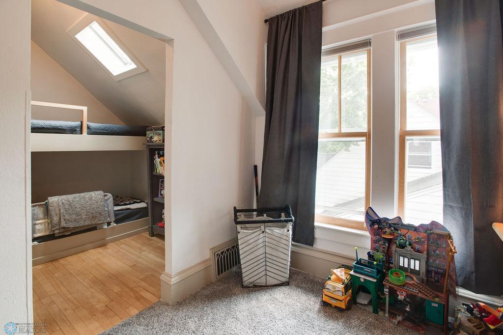 Upper level 2nd bedroom