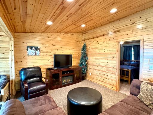 6440 Birch Beach Drive NW, Williams, MN 56686