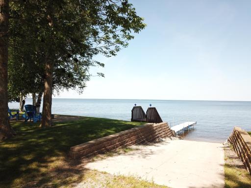6440 Birch Beach Drive NW, Williams, MN 56686