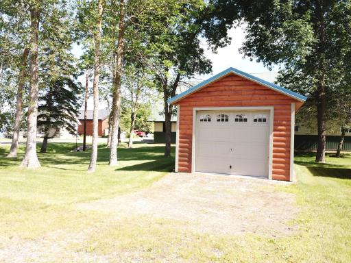 6440 Birch Beach Drive NW, Williams, MN 56686