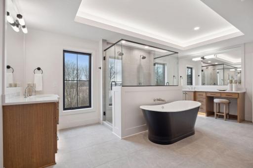 1975 Leaping Deer Circle, Medina, MN 55340