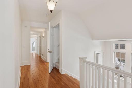 1943 Summit Avenue, Saint Paul, MN 55105