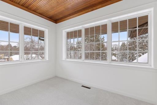 1943 Summit Avenue, Saint Paul, MN 55105