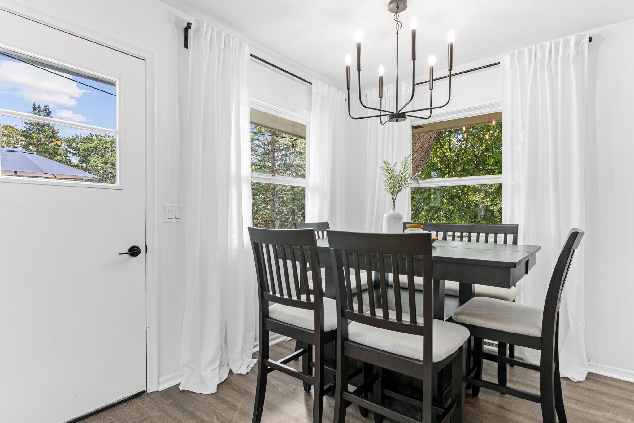 1301 Orchard Drive-5.jpg