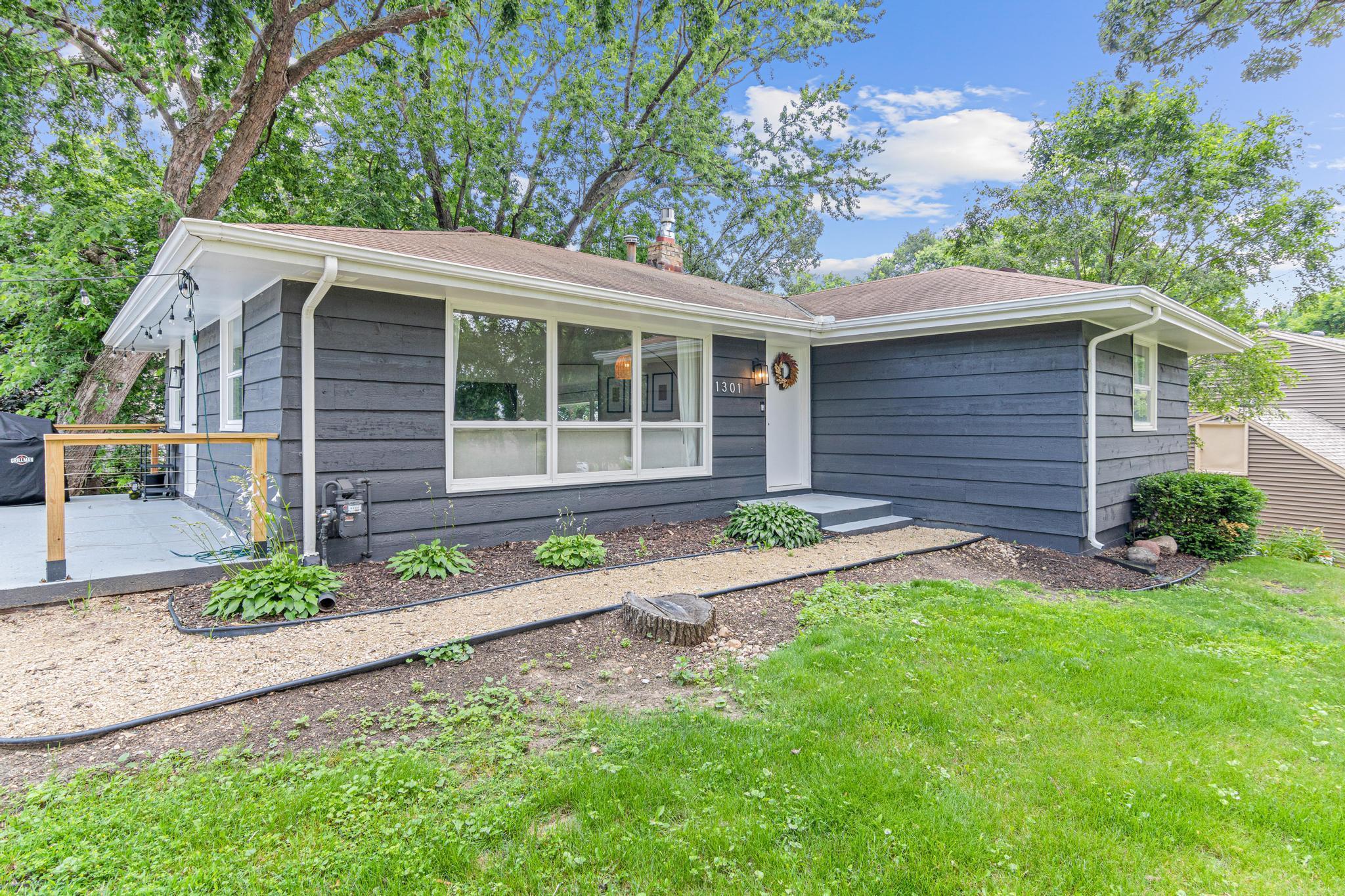 1301 Orchard Drive-1.jpg