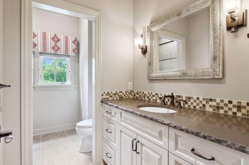 8975 English Turn, Eden Prairie, MN 55347