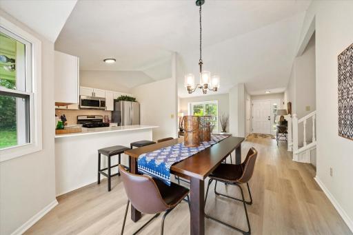 5998 Kalland Circle NE, Albertville, MN 55301